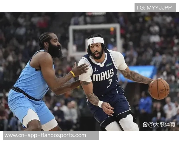 双星闪耀哈登与小卡末节狂砍29分超越开拓者全队得分之和